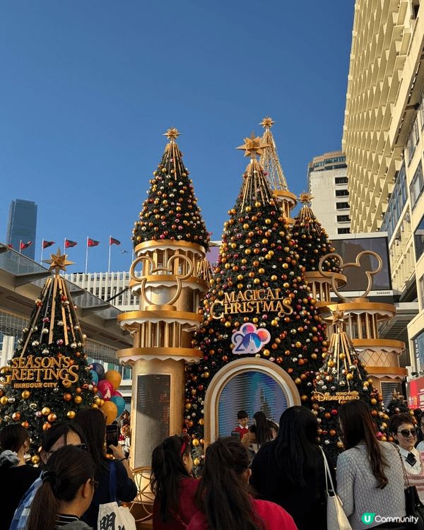 呢個係喺尖沙咀海港城影既聖誕燈飾，今年係Disney20周年...