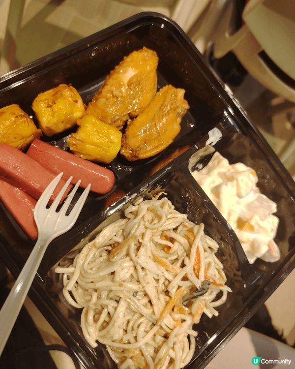 這個食物做的很好吃，冷面汁好食，普普通通的沙拉也不錯