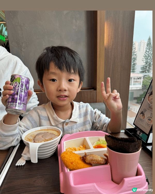 味千拉麵兒童套餐精美又好食！套餐仲附送兒童玩具一份！咁樣小朋...