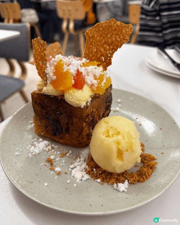 以酒店級甜品出名既深水埗cafe! 全部甜品可以直接落ord...