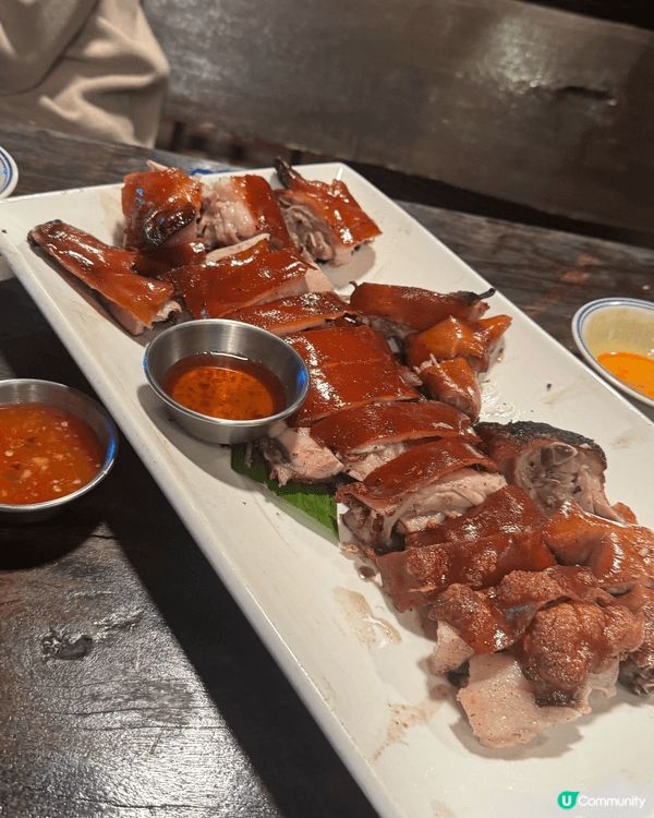 大美督泰式餐廳食乳豬仔，即場燒，皮脆肉嫩！