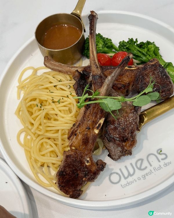 喺屯門 V city 嘅 Owens 食咗幾樣嘢，全部都好啱...
