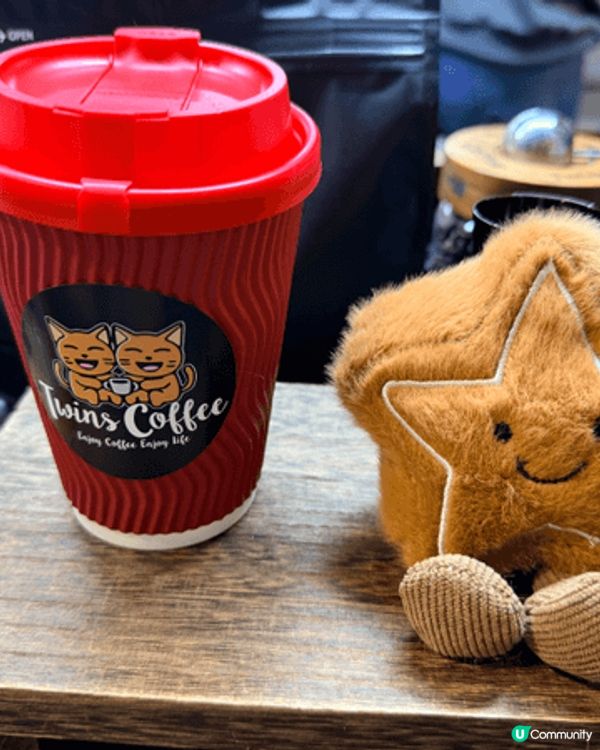 聖誕快樂～ 留港消費，喺荃灣聖誕市集同聖誕🎄樹打卡，幫襯下本...