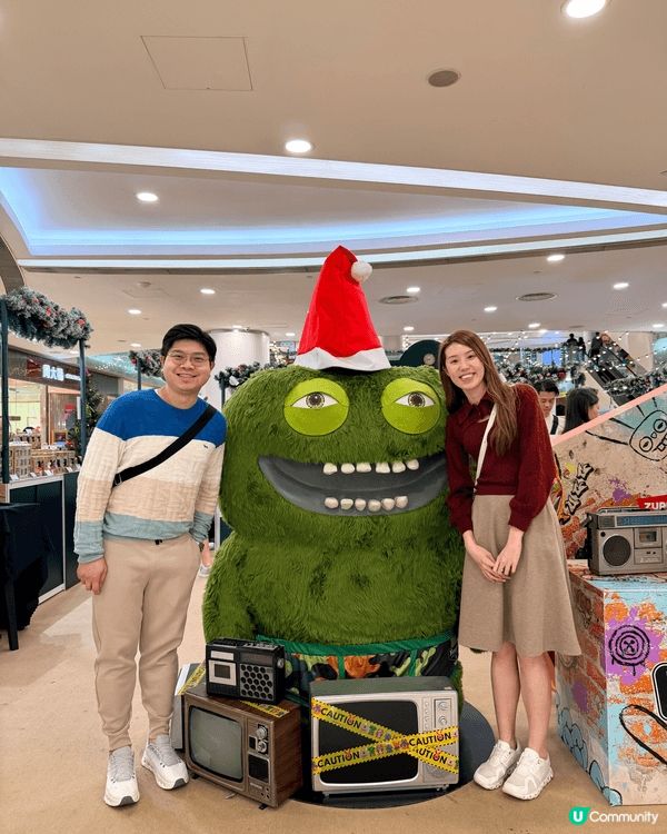 聖誕快樂～ 留港消費，喺荃灣聖誕市集同聖誕🎄樹打卡，幫襯下本...