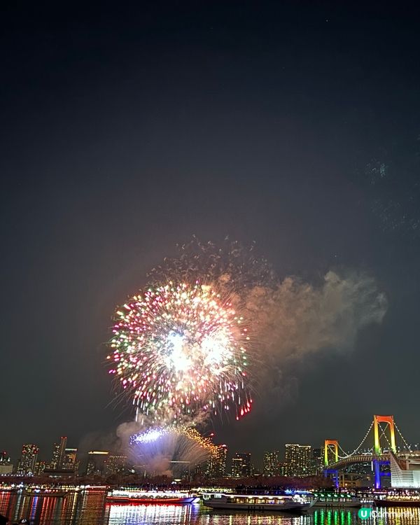 東京台場煙花！浪漫海邊超精彩🎆✨