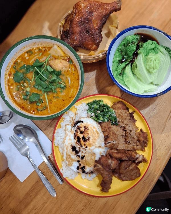 位於上環隱世小巷東南亞餐廳味道(YUM YUM)， 店家的蔥...