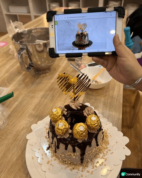 今次我去左小日子蛋糕店整蛋糕，自助整蛋糕店係一個非常適合親子...