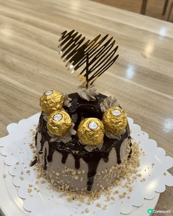 今次我去左小日子蛋糕店整蛋糕，自助整蛋糕店係一個非常適合親子...