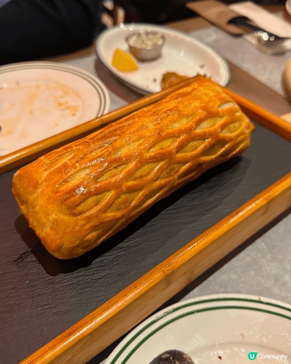 我揀咗哩間餐廳來慶祝朋友生日，大家都話揀得不錯，唔好以為係普...