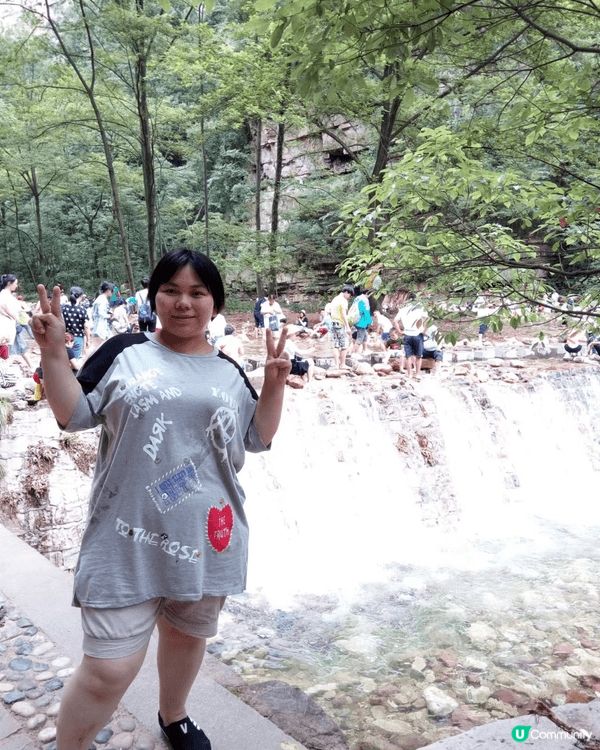 張家界是過唔錯的旅遊景點這的景點山清水秀的白深圳皇冠酒係個唔...