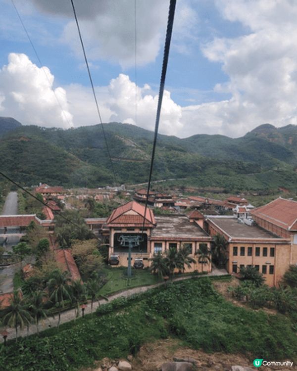 今次去了越南的峴港，遇到非常好的天氣，除了去會安古城，半茶山...