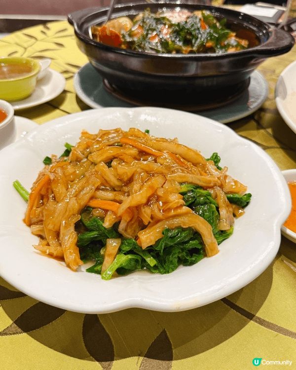呢排大家都忙忙碌碌，終於抽到一晚同屋企人坐低食飯，去咗銅鑼灣...