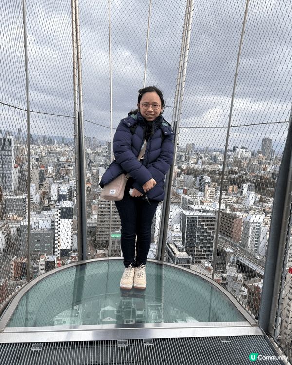 在通天閣除了可以在高空一覽大阪的風景之外，還可以去懸空展望台...