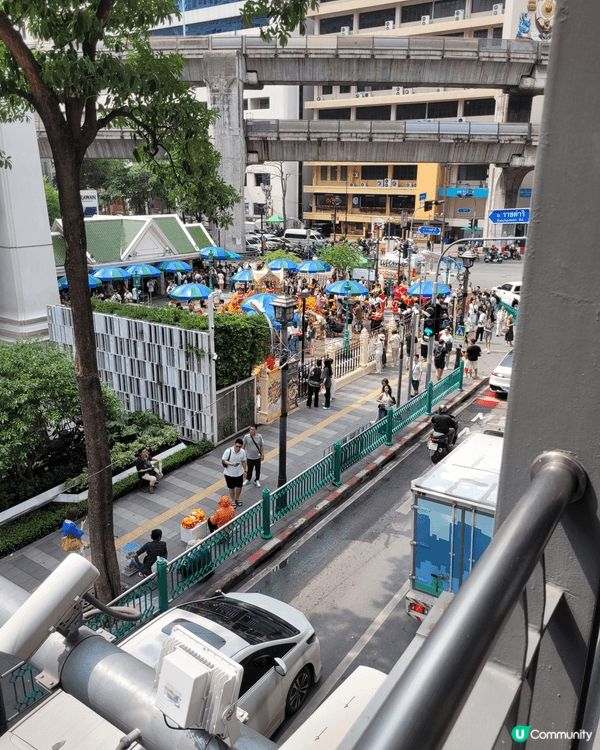 曼谷係其中一個受歡迎地方，尤其是四面佛及Siam squar...