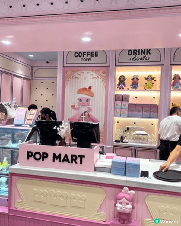泰國曼谷pop mart cafe,在夢幻又可愛的咖啡廳品嚐...