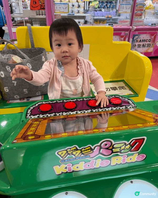 經常帶我囡囡一齊去NAMCO夾仔同玩遊戲，差不多每次都夾到一...