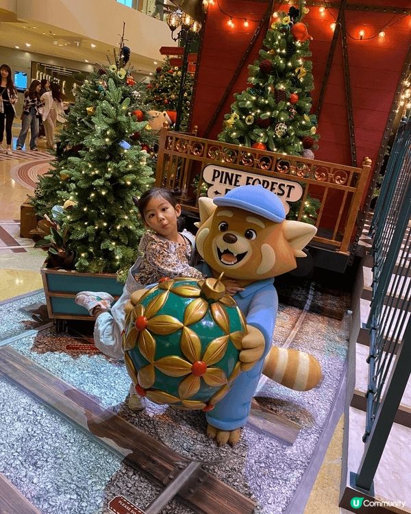 每年去必去既Pacific Place 聖誕打卡,今年有聖誕...