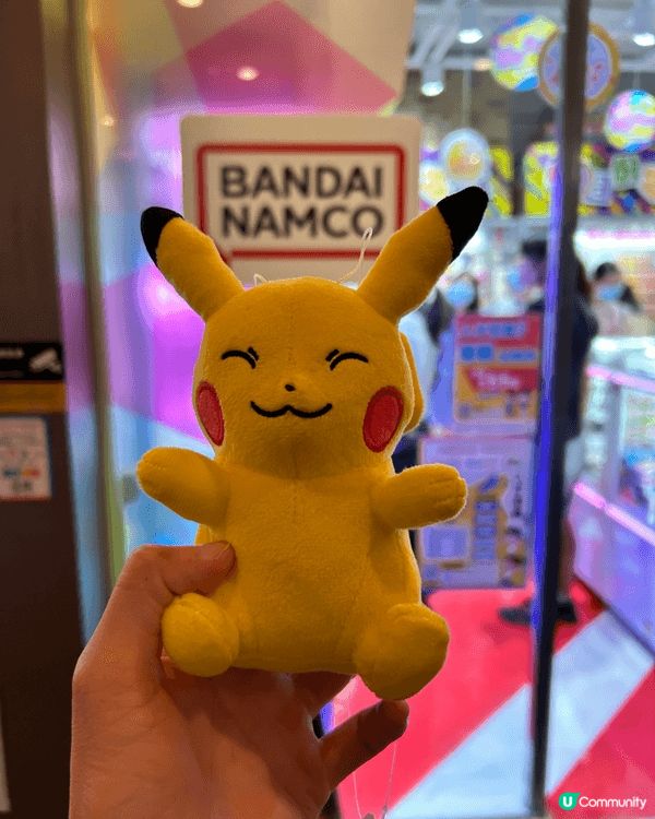 我好鍾意夾公仔，Namco有好多款大大細細既公仔，經過一定入...