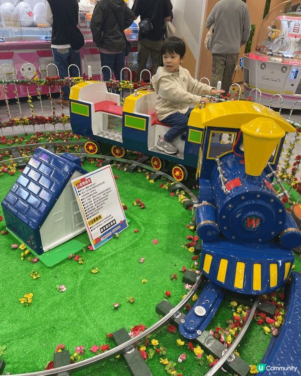 我兒子 最愛坐namco 小火車 同巴士而我就最愛推鑽石！