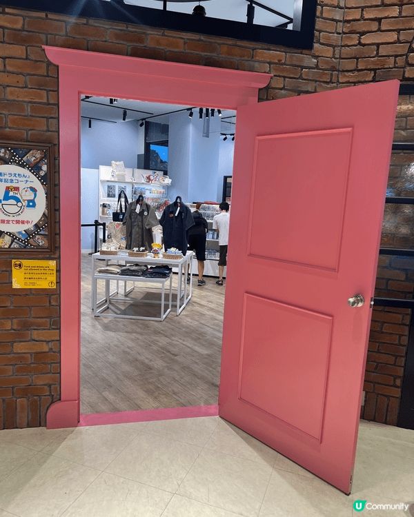 去左東京，見到有多啦A夢的pop up store，非常特別...