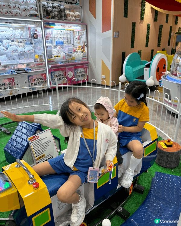 Namco小火車體驗不僅是遊戲，更是一場視覺的盛宴。行車期間...