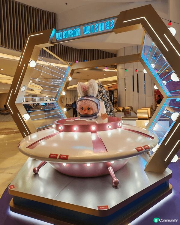 Monchhichi以太空主題的精品店😍產品款式真萌爆！