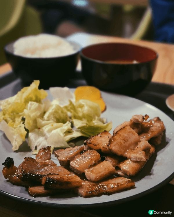 呢間弁當屋，絕對是平靚正。幾乎全部嘢食都食一百蚊以下，但做得...