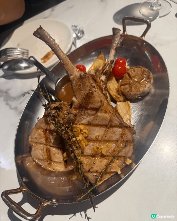 Lab eat restaurant @mk …老公生日出去...