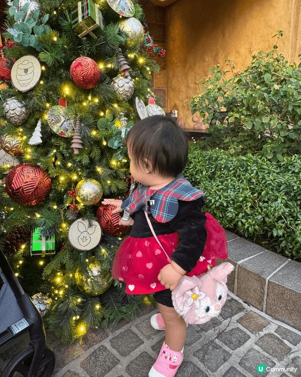 Kayla而家1歲，長大得好快好快，爸爸媽媽希望同Kayla...