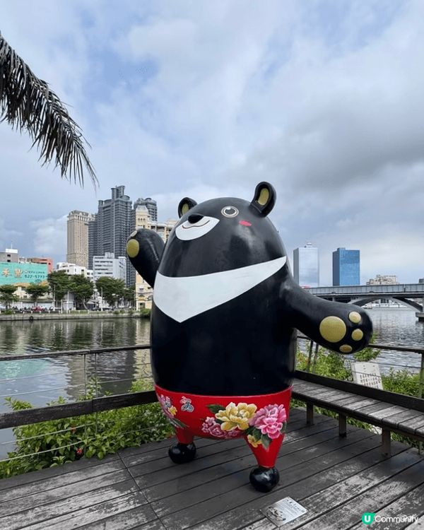 今次去高雄獨遊，真係好鍾意駁二藝術園區，影左好多相，呢一區域...