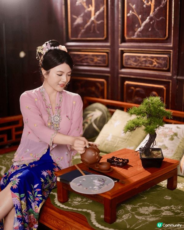 ☺️來馬拉梗係要影返輯娘惹服留念啦😜