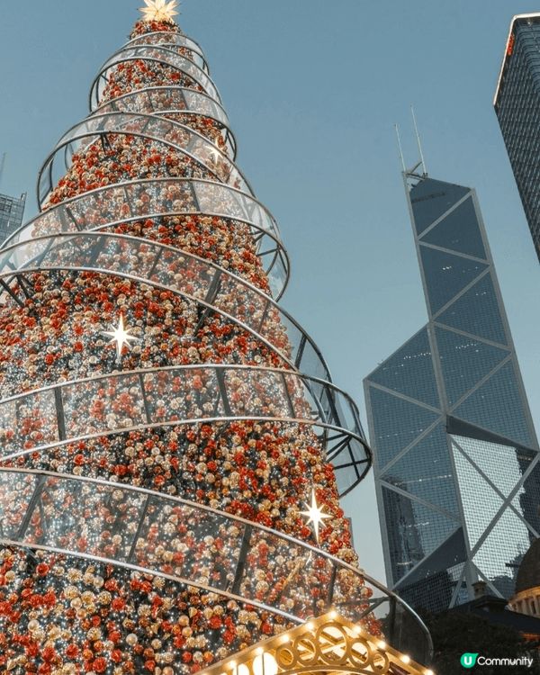 中環冬日小鎮重開喇！如果想體驗聖誕氛圍，可以揀就快日落嗰陣過...