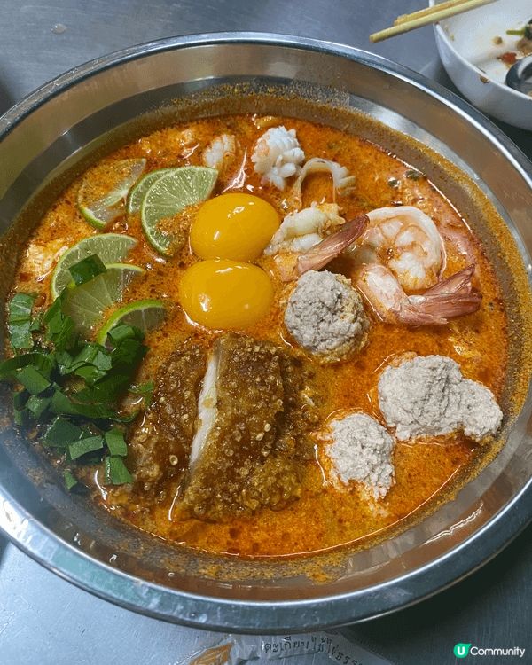 泰國又係東南亞食玩嘅好地方，唔單止平啲嘢食仲好有特色！打拋飯...