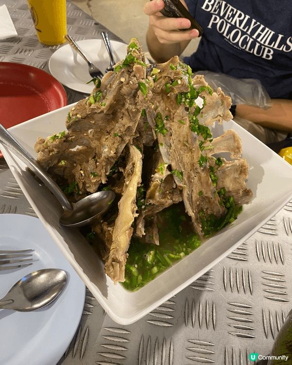泰國又係東南亞食玩嘅好地方，唔單止平啲嘢食仲好有特色！打拋飯...