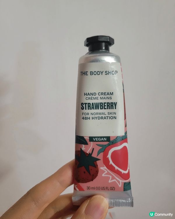 Body Shop 士多啤梨味手霜除了氣味芳香，滋潤同時也是...