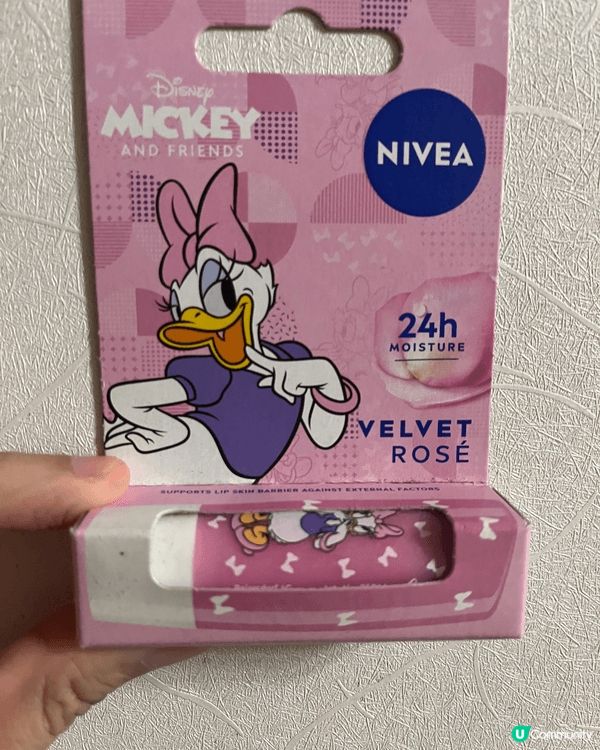 每到冬天，嘴唇都係第一個投降。風吹兩陣，就乾到起皮，講嘢都覺...