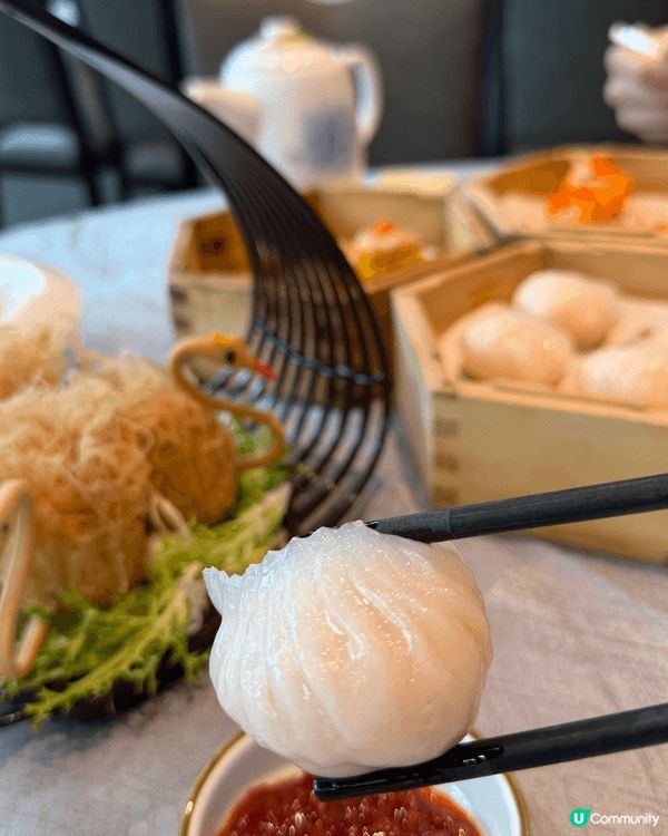 放假去咗科學園《八方棧》飲茶，有戶外位置方便寵物一齊，望住吐...