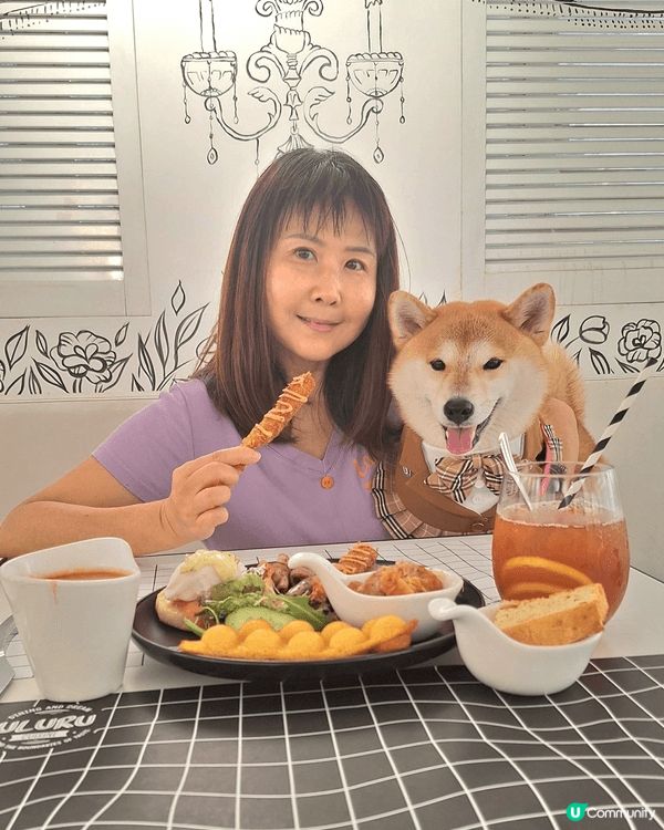 ULURU 一間以黑白歐陸風為主題的特色 cafe, 裝修極...