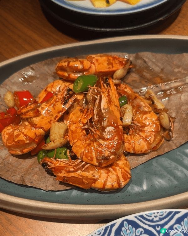 去左金滿酒家食金沙淮山：咸蛋黃裹炒淮山片，外沙酥內脆爽，咸香...