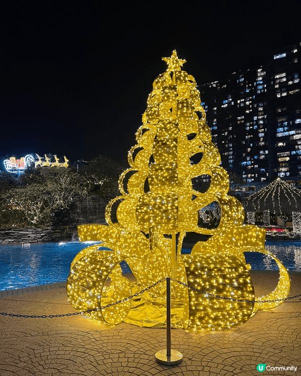 AMC深灣遊艇會，中西餐廳都有，娛樂多元化，可惜需要會員帶入...