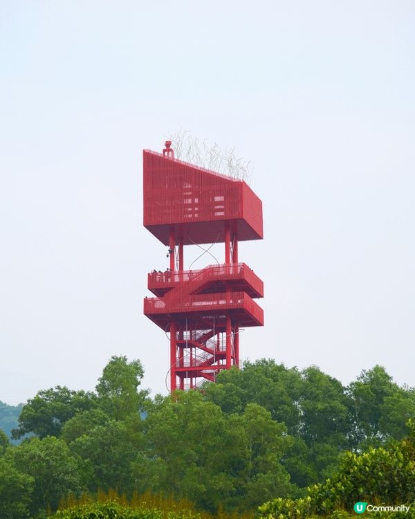 深圳虹橋公園一個非常特別嘅螺旋坡道，公園內仲有多個打卡位，螺...