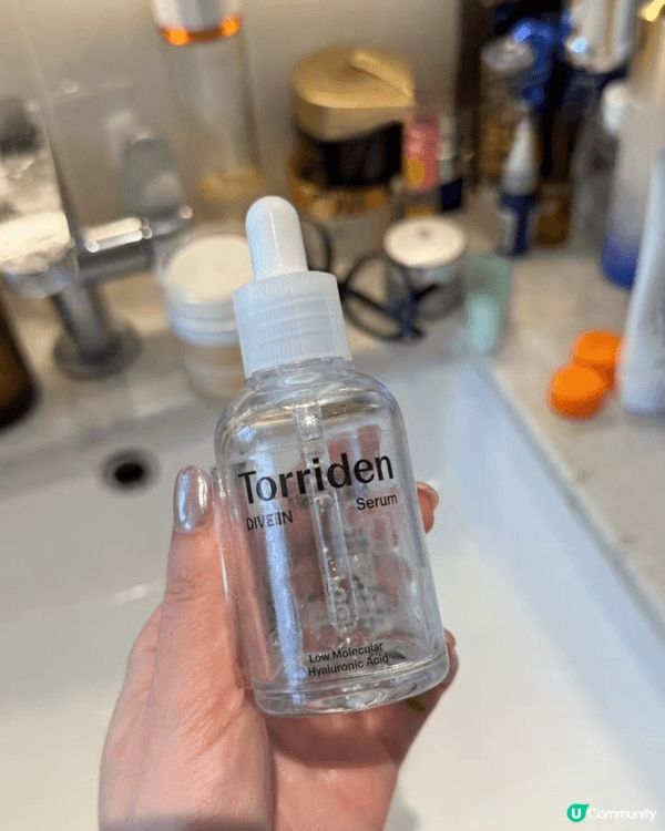 1. Torriden serum: 清爽打底補水精華，好用...