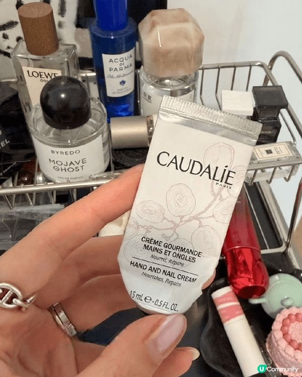 1. Torriden serum: 清爽打底補水精華，好用...