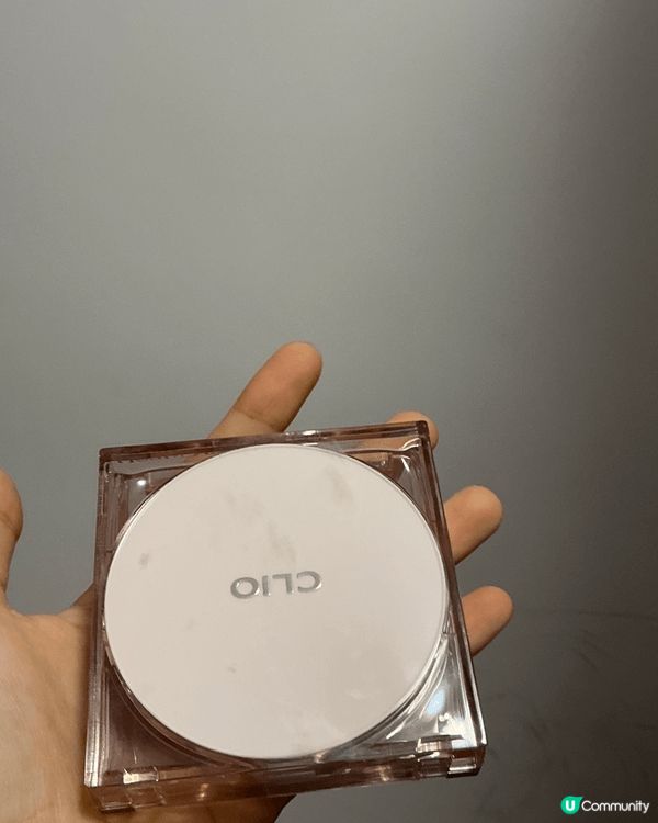 Clio氣墊乾皮大推 而眼影嘅顏色雖然望落粉粉地但都好適合黃...