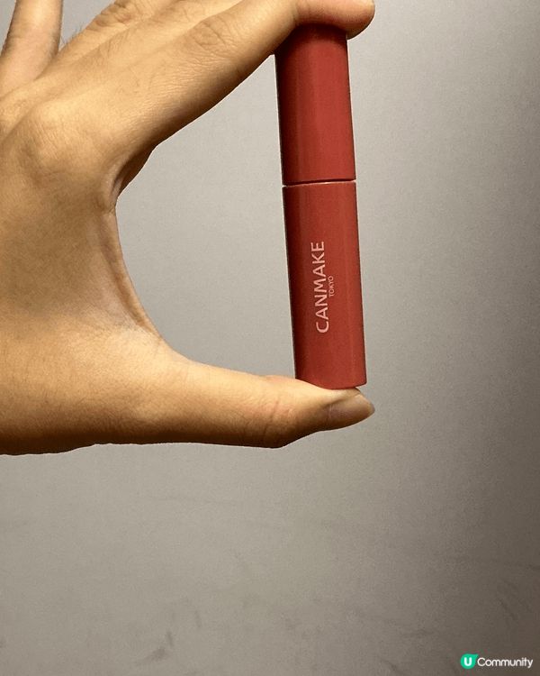 Clio氣墊乾皮大推 而眼影嘅顏色雖然望落粉粉地但都好適合黃...