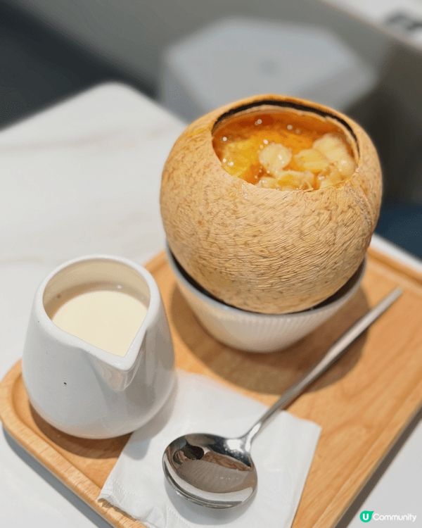 【#旺角美食】超滑足料椰皇燉蛋白‼️超多款中西式甜品選擇‼️