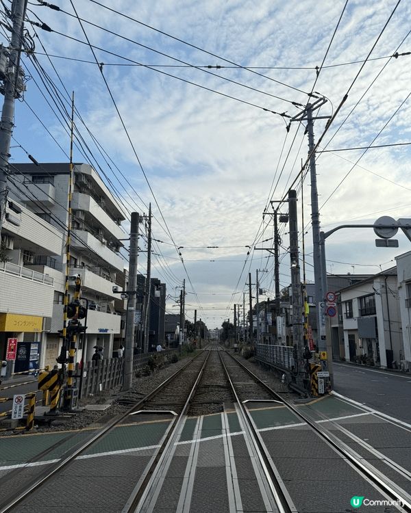最近去咗日本嘅貓貓神社，沿途可以見到滿滿招財貓、安靜嘅街道同...