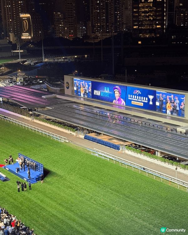 跑馬地快活谷馬場： 每逢星期三夜晚開party 定期有不同主...