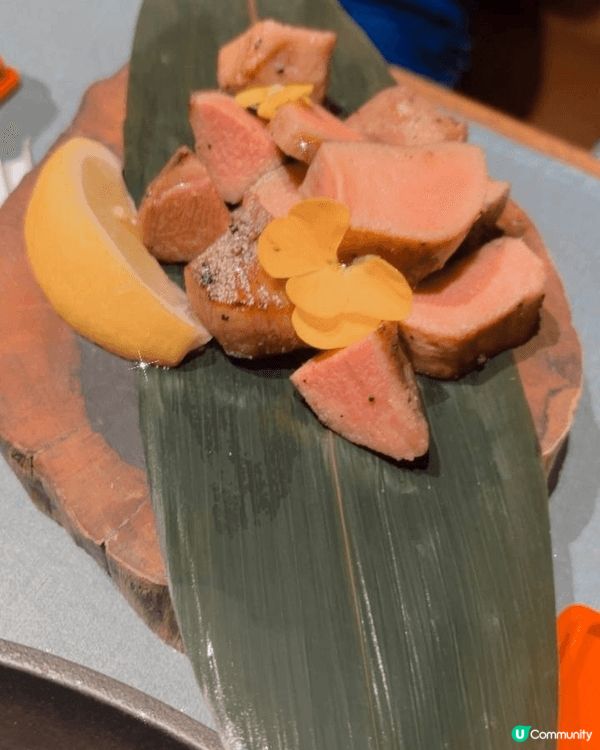 呢間係位於香港尖沙咀既餐廳❤️❤️叫壽喜燒。肉屋✨️啲肉質真...