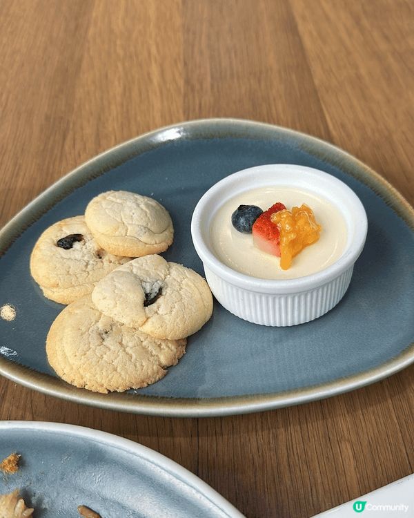 Cafe bar on8 餐廳寧靜 食物方面ok de, 祥...